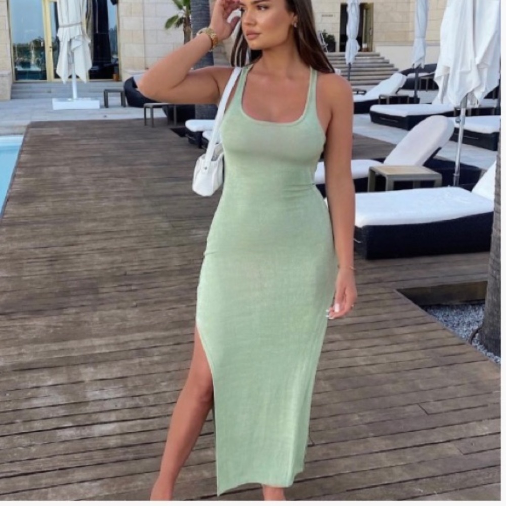 Easy Does It Maxi Dress Sage - Picture 2 of 9